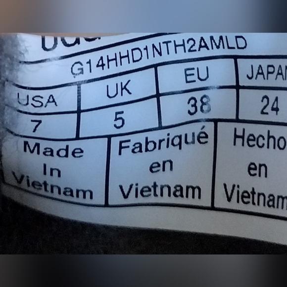 UGG McKay Boot, Charcoal UGGs, Grey Ankle Boots, Dark Gray Cozy Booties Size 7 - Picture 7 of 7